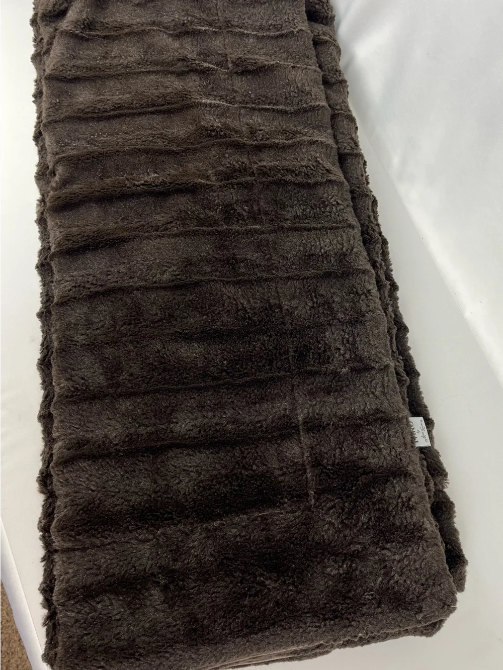 THRO by Marlo Lorenz Plush Faux Fur Throw Blanket Dark Brown